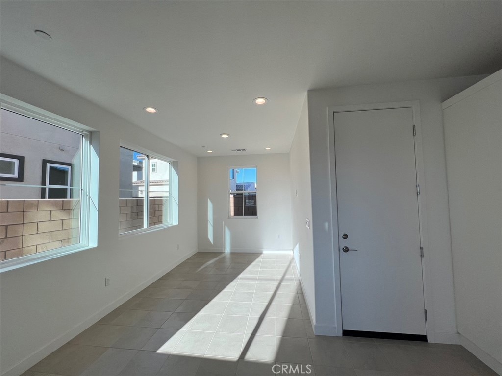 MLS #PW26069656 image #4