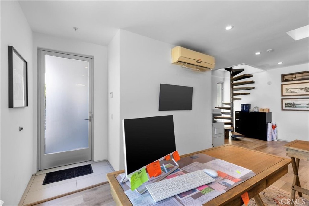 MLS #SB25082010 image #11