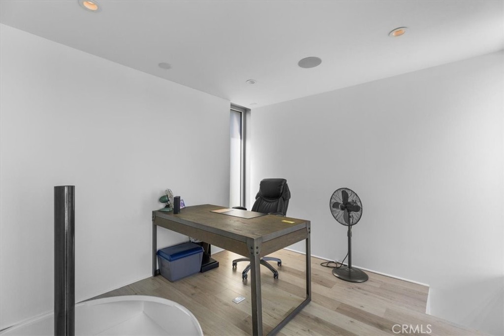 MLS #SB25082010 image #6