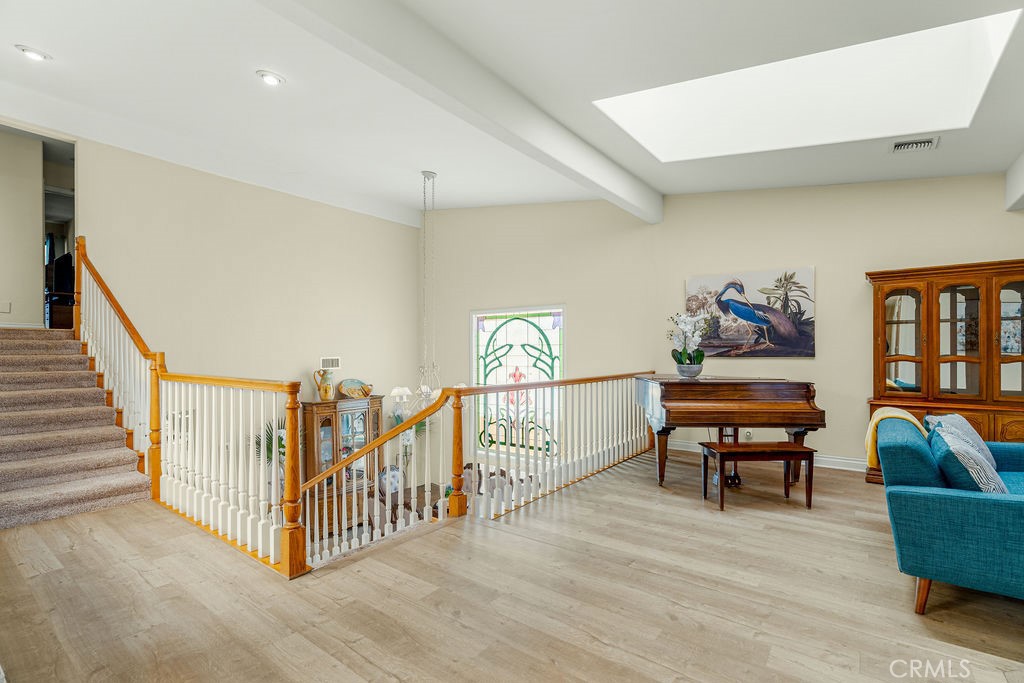 MLS #SB26048375 image #5