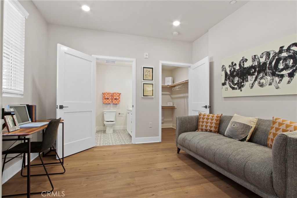 MLS #SB26058405 image #5