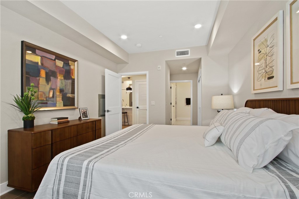 MLS #SB26058405 image #8