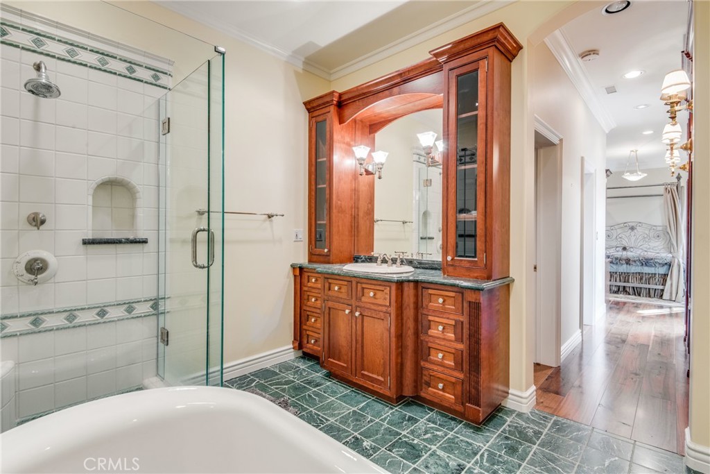 MLS #SB26067428 image #9