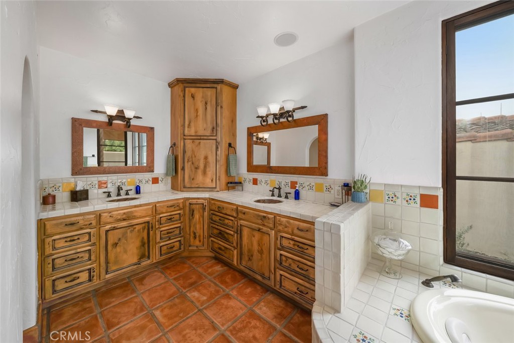 MLS #SC25111183 image #29