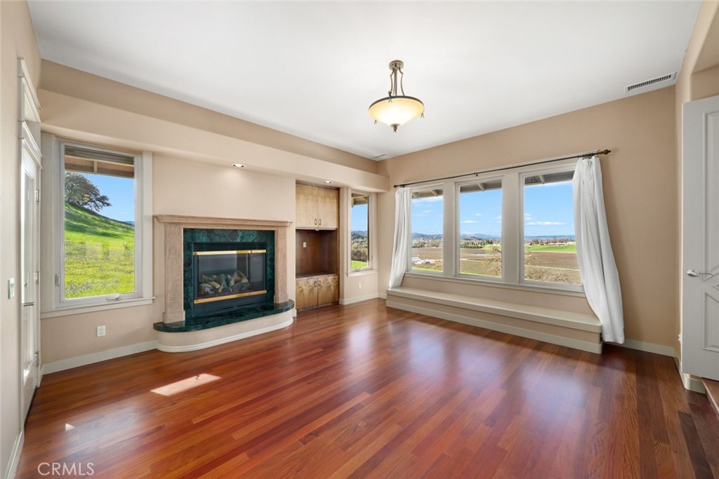 MLS #SC26003240 image #3