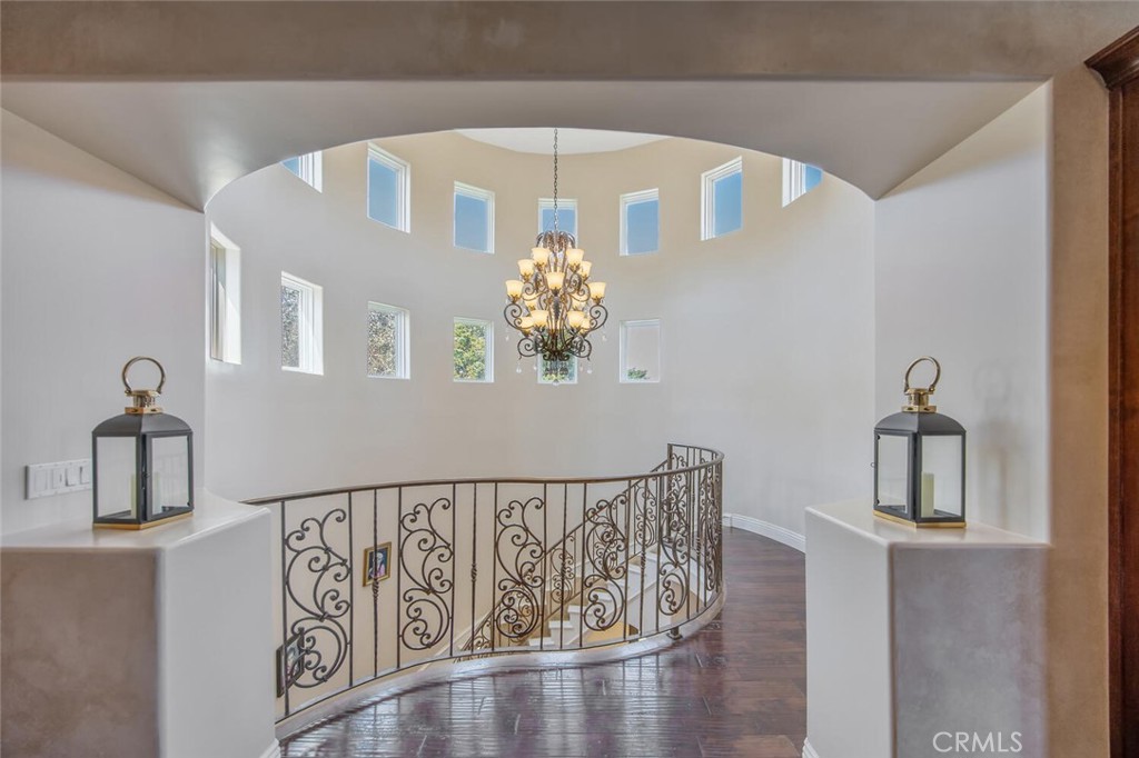 MLS #SR25192669 image #24