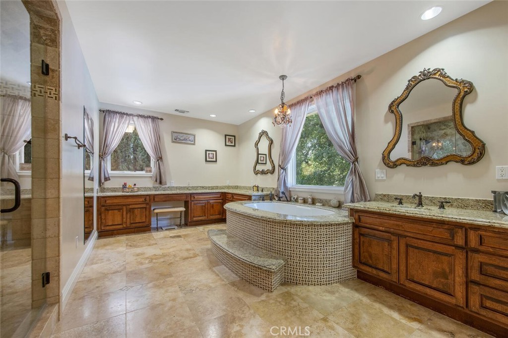 MLS #SR25192669 image #33