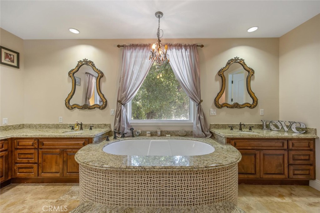 MLS #SR25192669 image #35