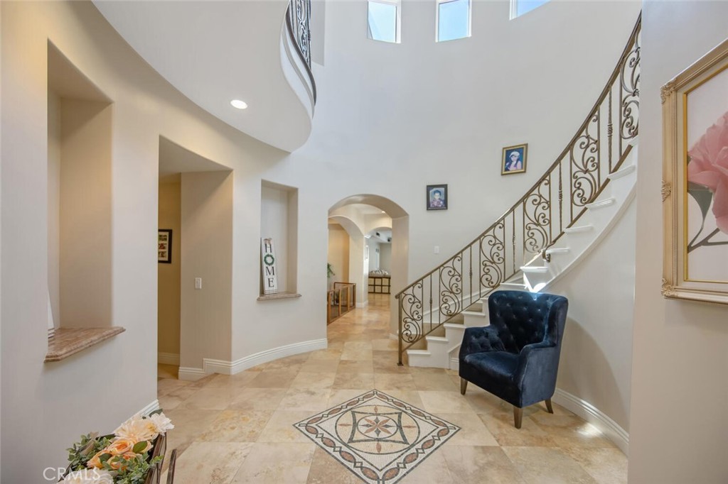 MLS #SR25192669 image #7