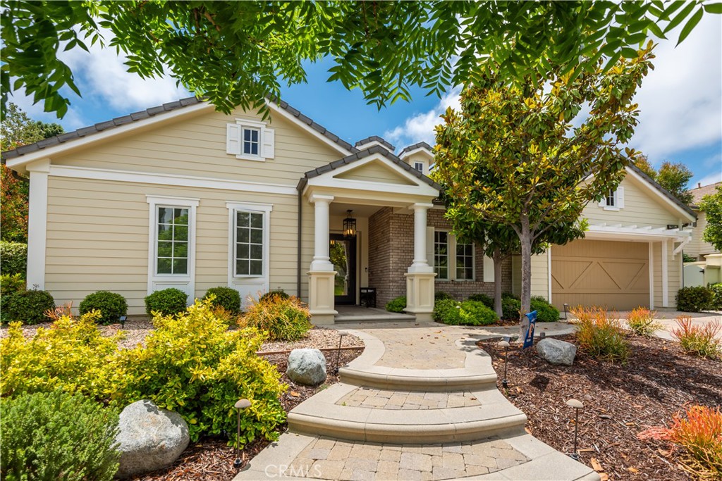 MLS #SR25270112 image #1