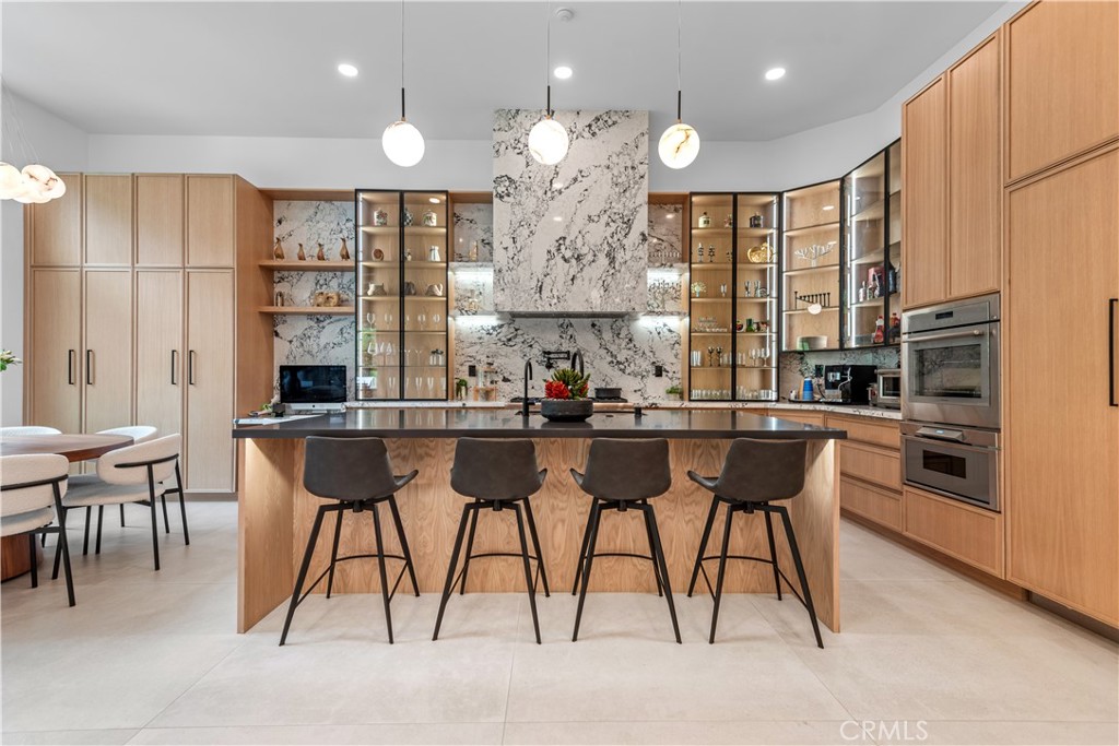 MLS #SR25270112 image #7