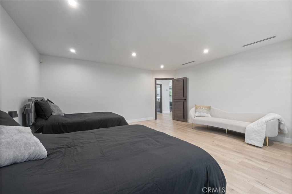 MLS #SR26008213 image #29