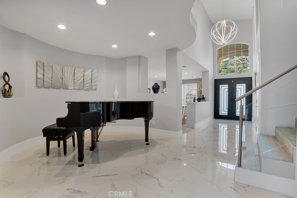 MLS #SR26016267 image #9