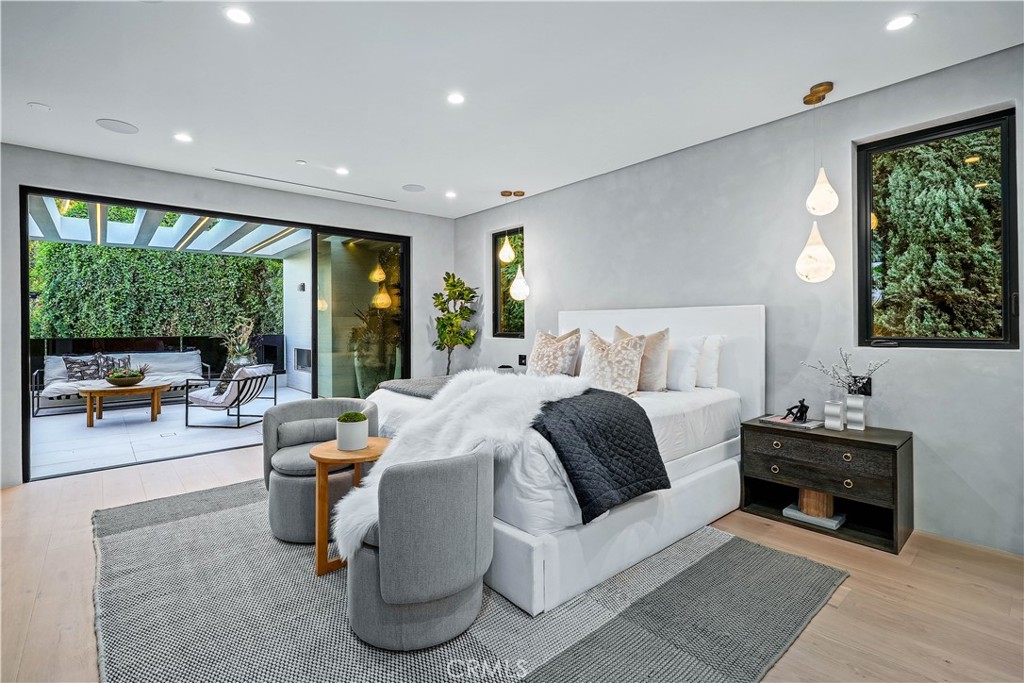 MLS #SR26025338 image #11