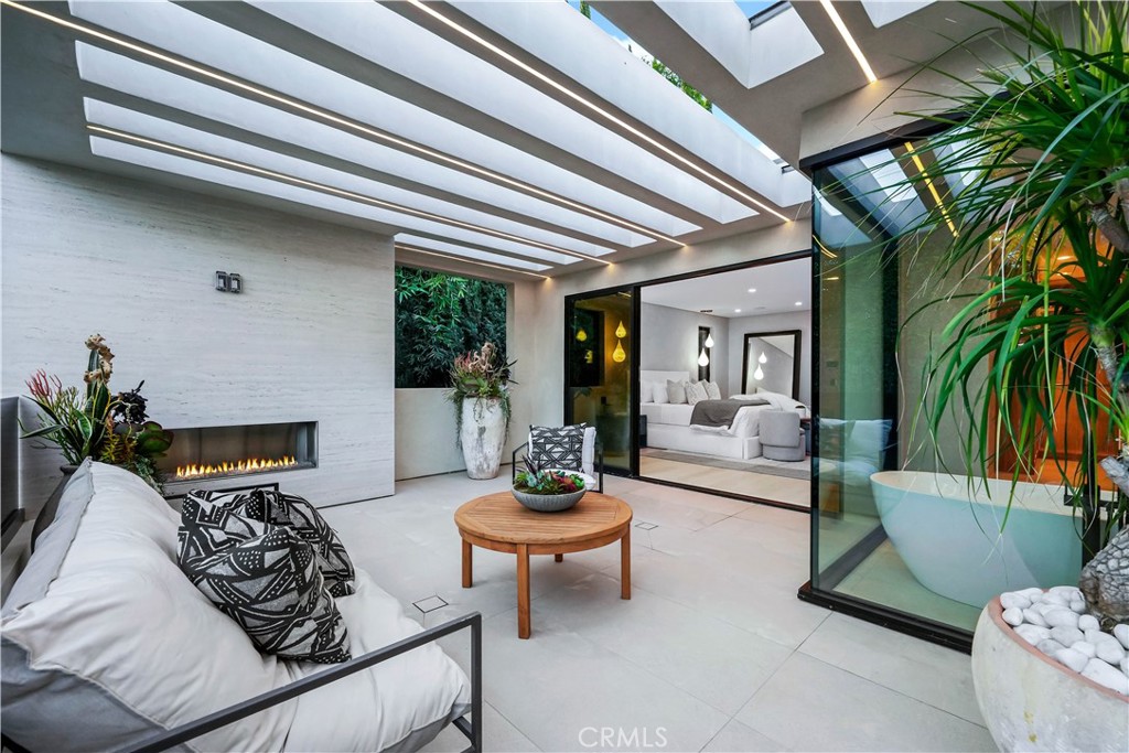 MLS #SR26025338 image #13