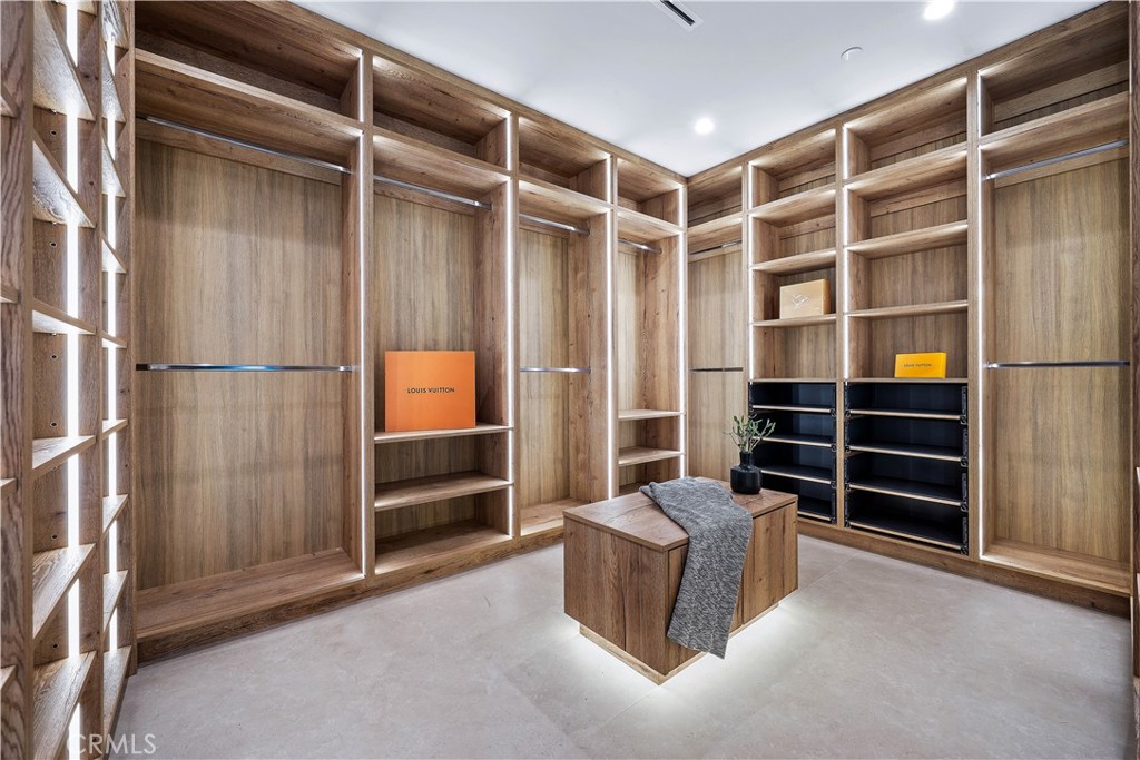 MLS #SR26025338 image #16