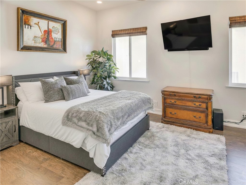 MLS #SR26025398 image #14