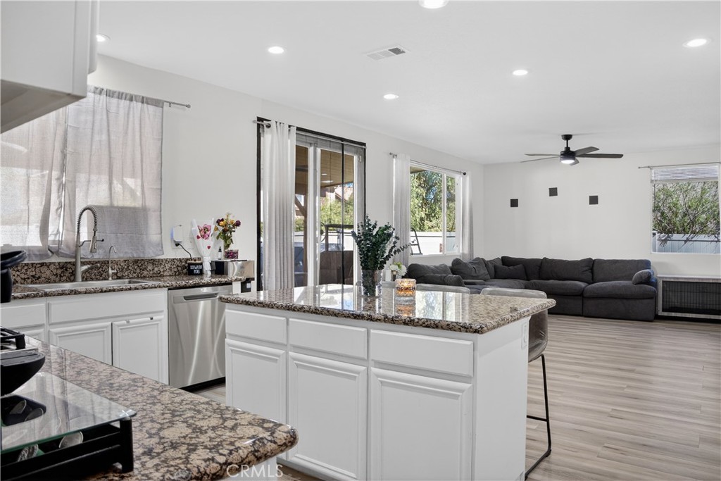 MLS #SR26037920 image #2