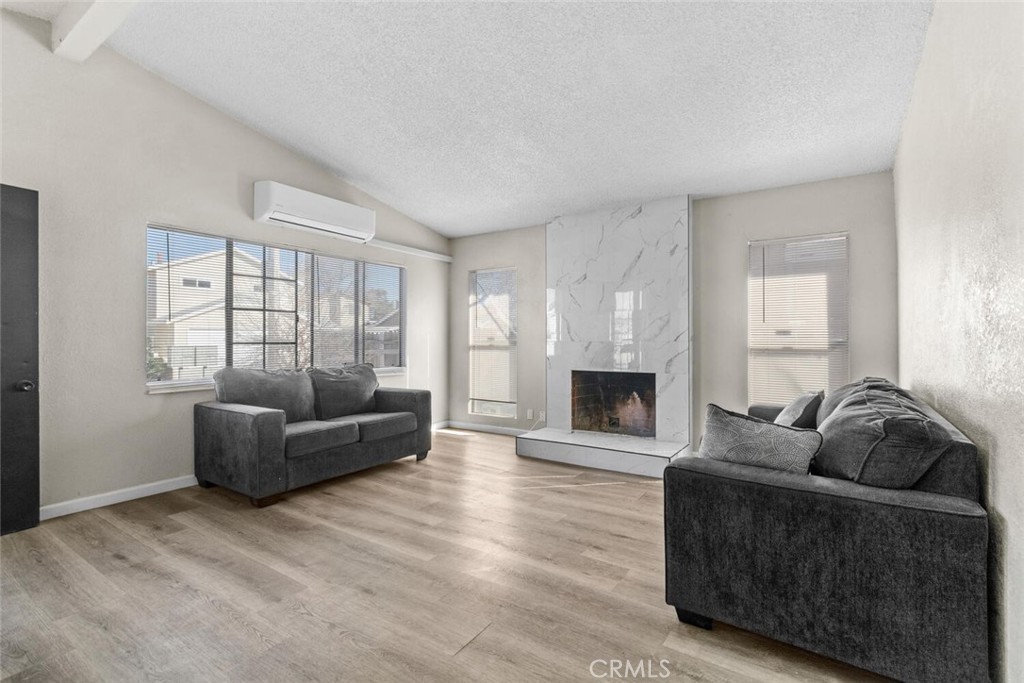 MLS #SR26043089 image #2