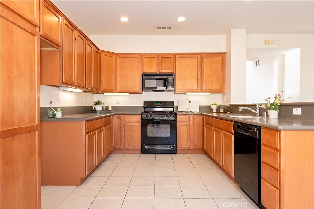 MLS #SR26050574 image #10