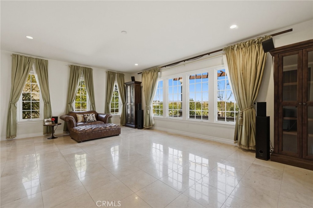 MLS #SR26051049 image #8