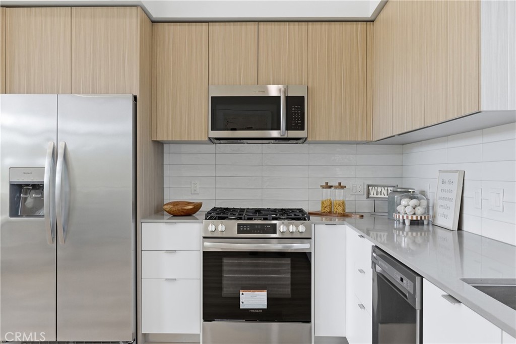 MLS #SR26051433 image #3