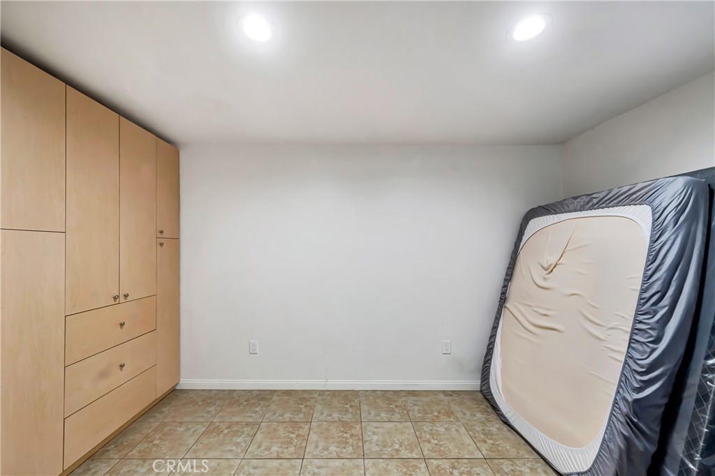 MLS #SR26051707 image #9