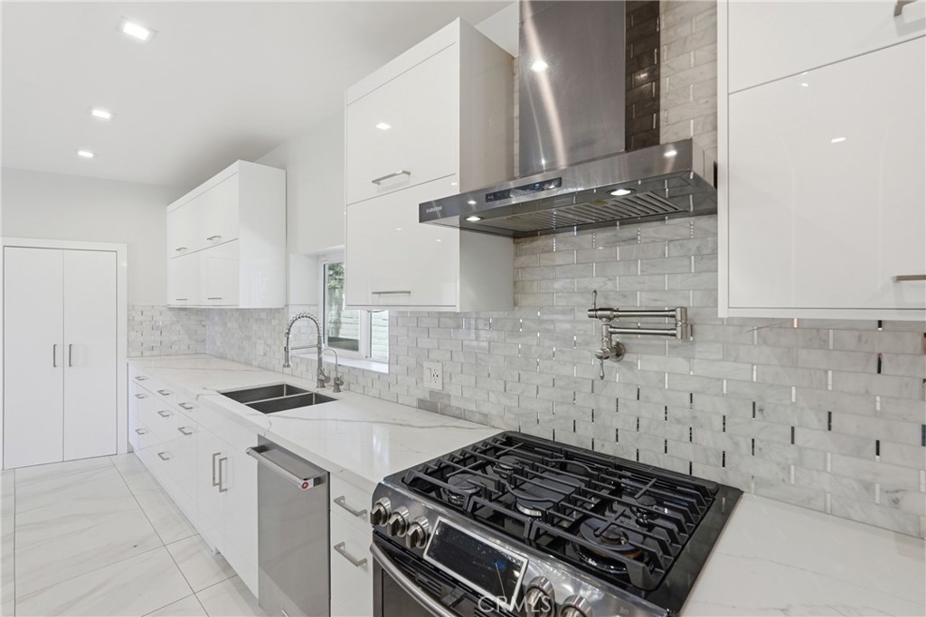 MLS #SR26051860 image #11