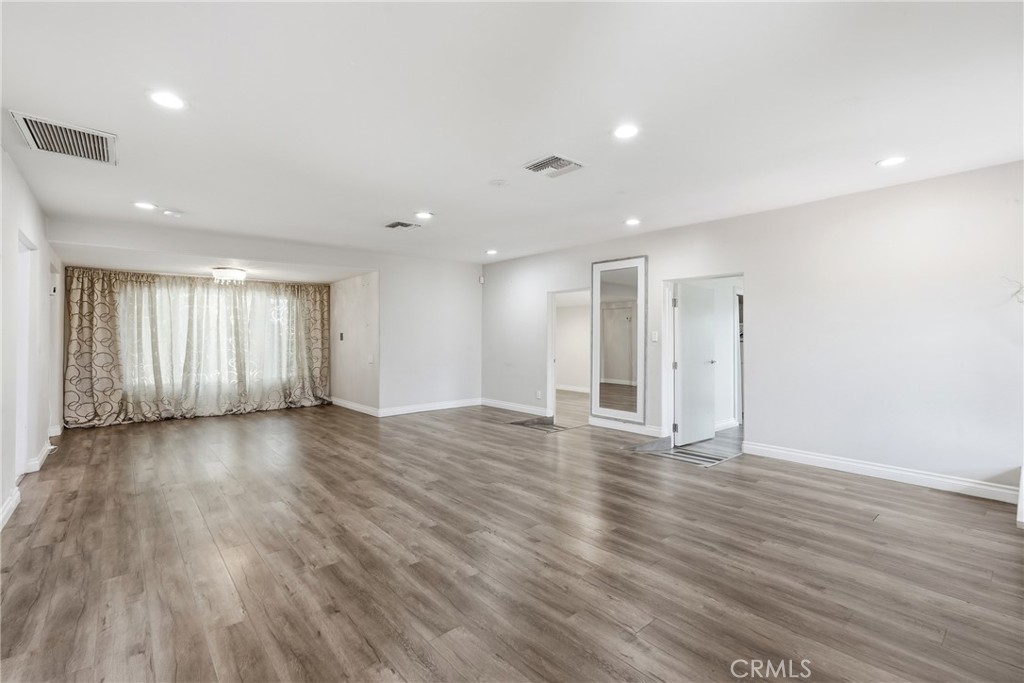 MLS #SR26051860 image #13