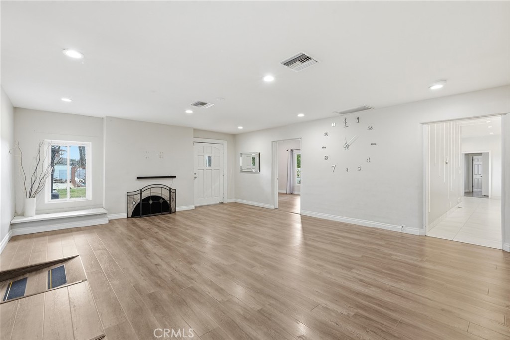 MLS #SR26051860 image #3