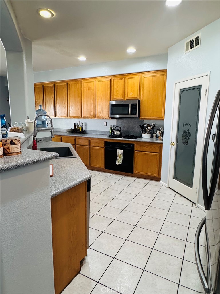 MLS #SR26051923 image #9