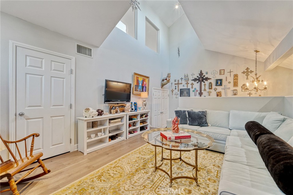 MLS #SR26052430 image #17