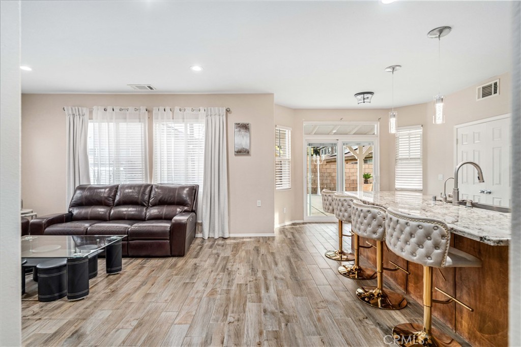 MLS #SR26053574 image #8