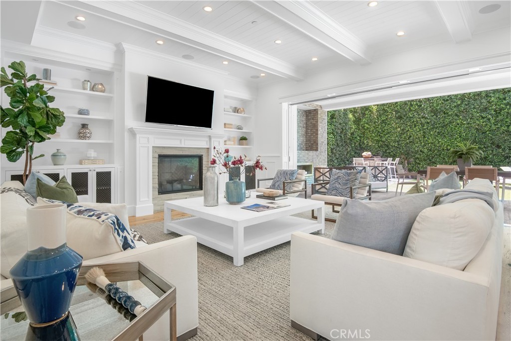 MLS #SR26053940 image #8