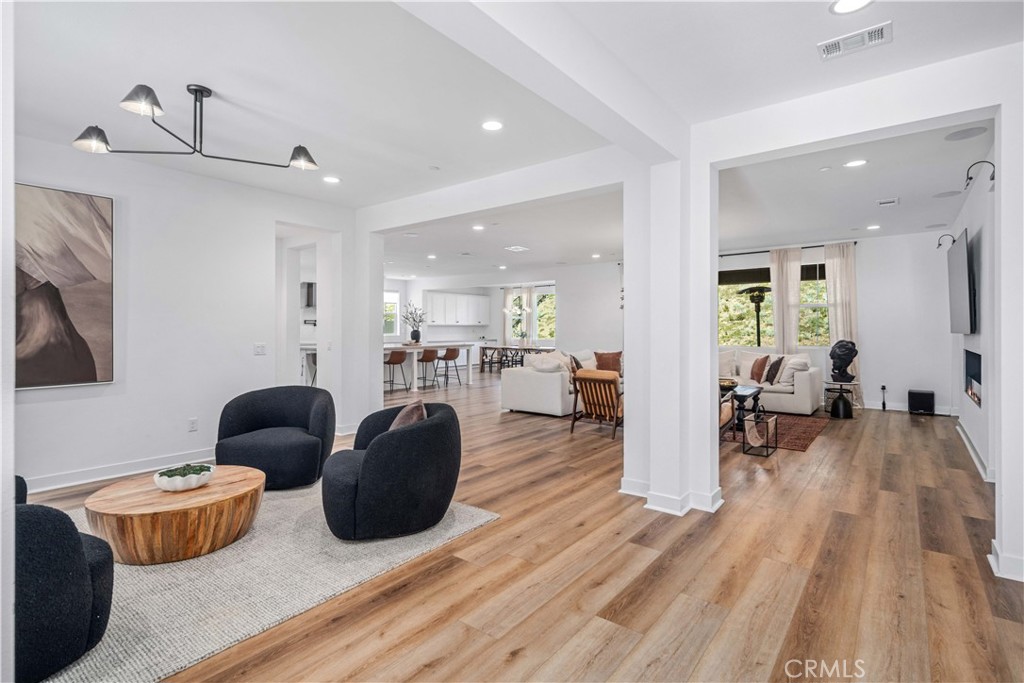 MLS #SR26054036 image #6