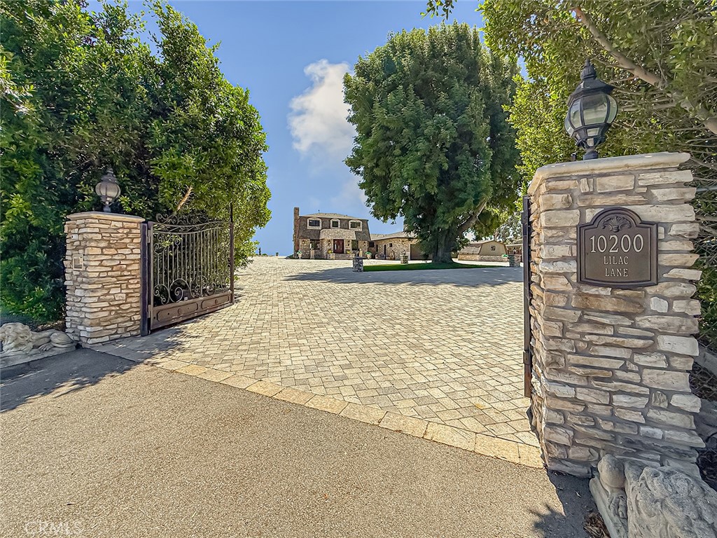 MLS #SR26055668 image #2