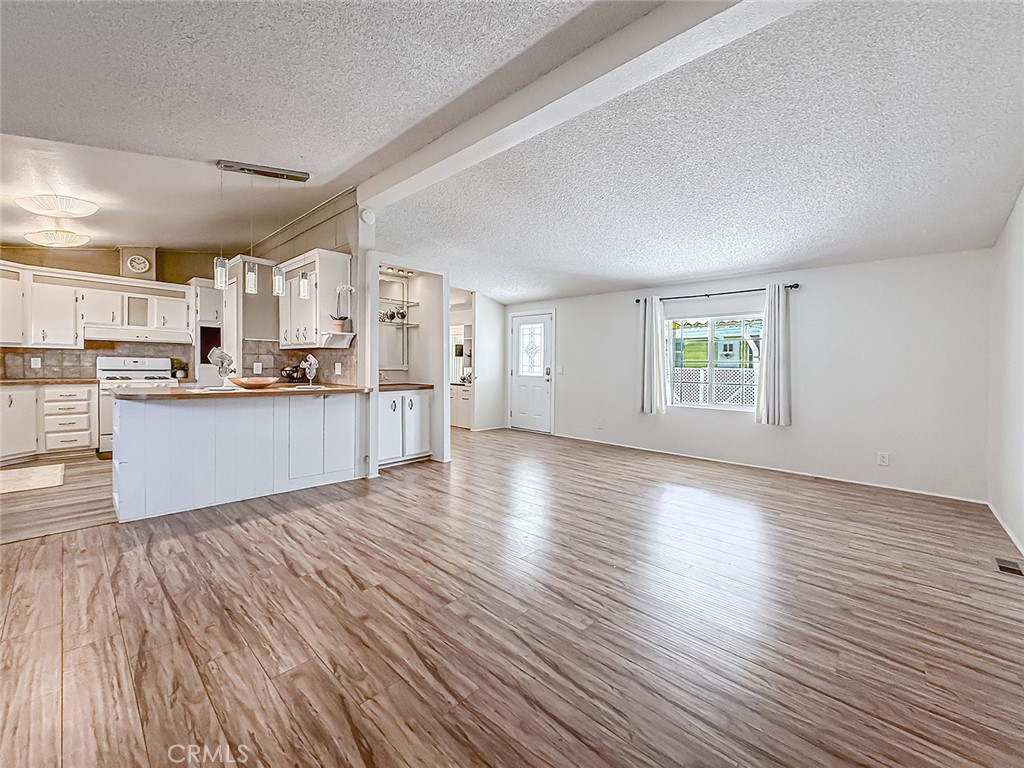 MLS #SR26055687 image #11