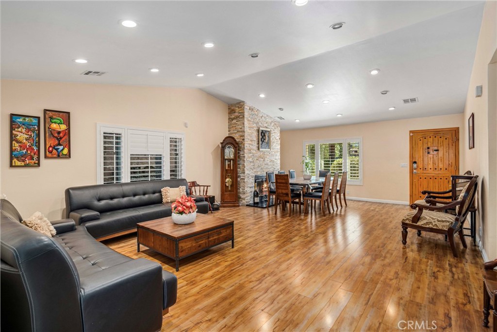 MLS #SR26055799 image #14