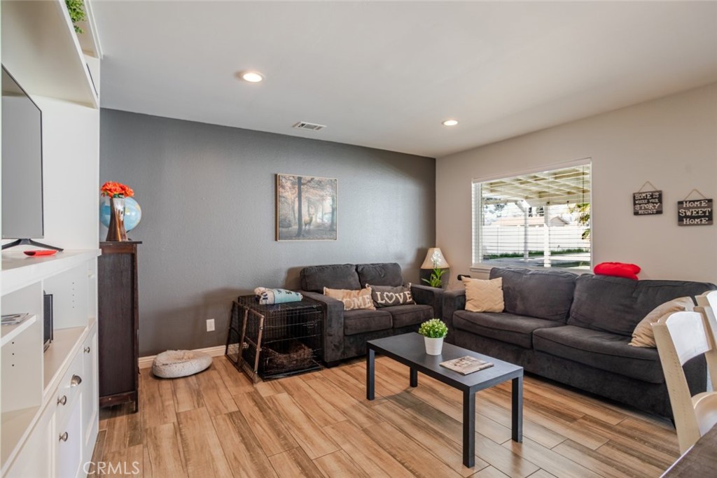 MLS #SR26057295 image #2