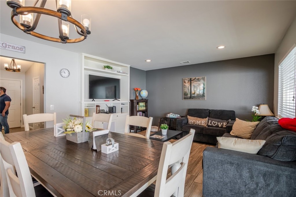 MLS #SR26057295 image #6