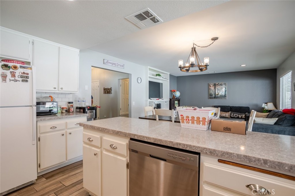 MLS #SR26057295 image #9