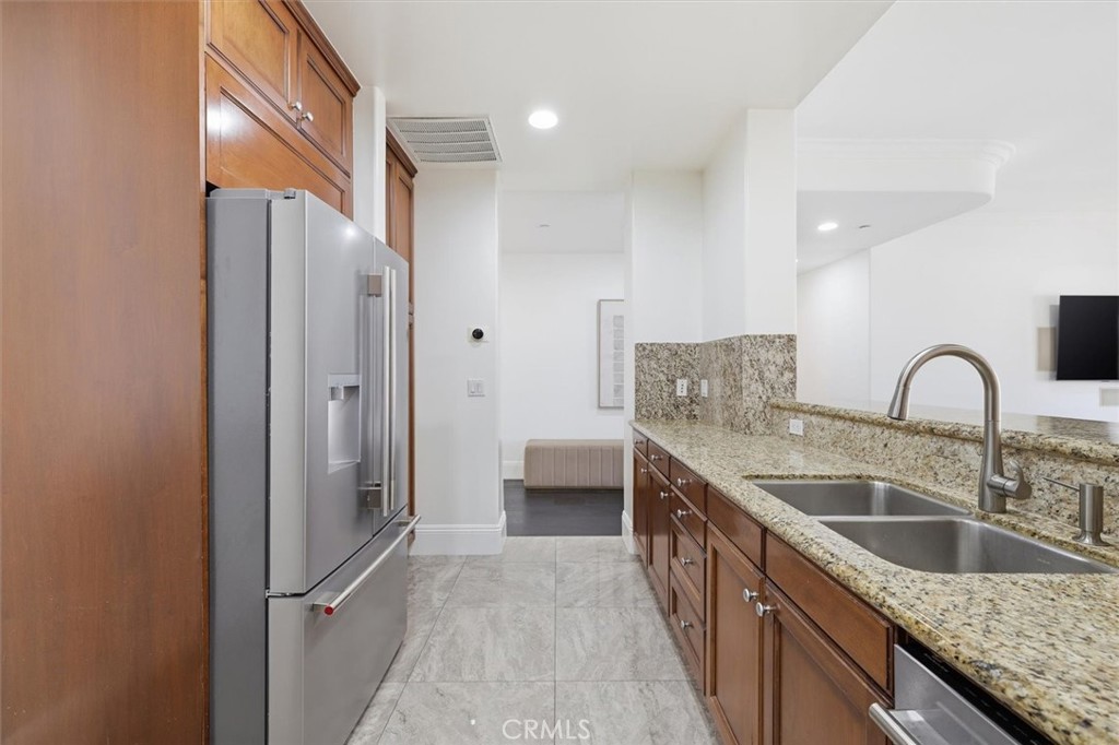 MLS #SR26058618 image #8