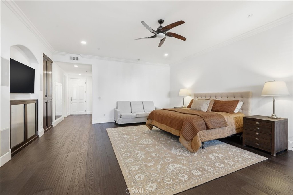 MLS #SR26058618 image #9