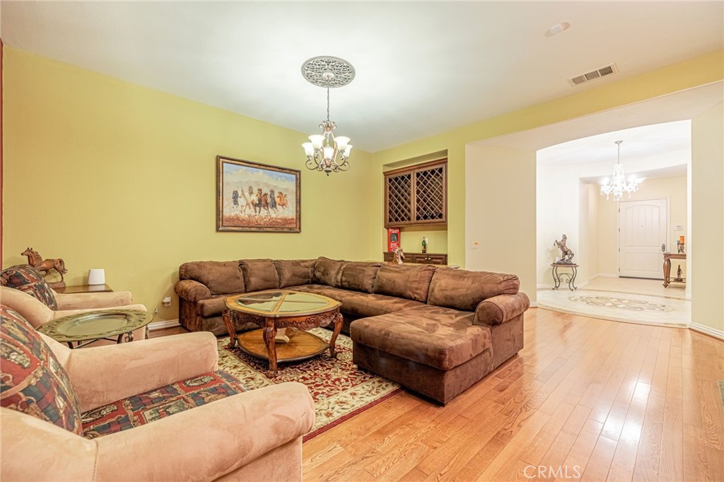 MLS #SR26058887 image #9