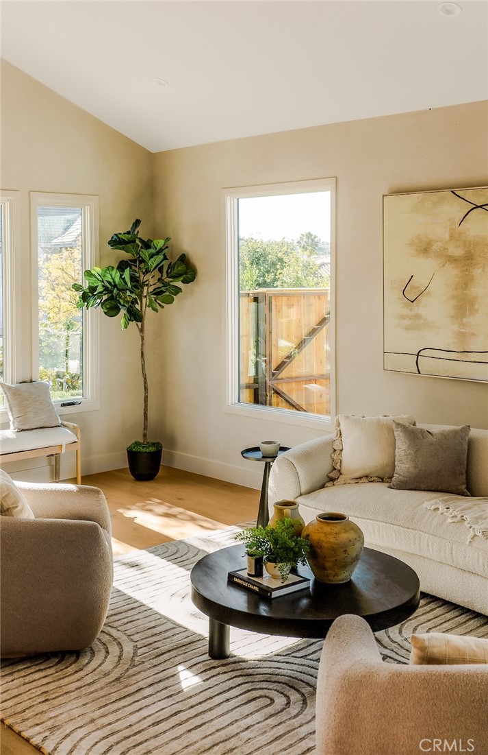 MLS #SR26058973 image #6