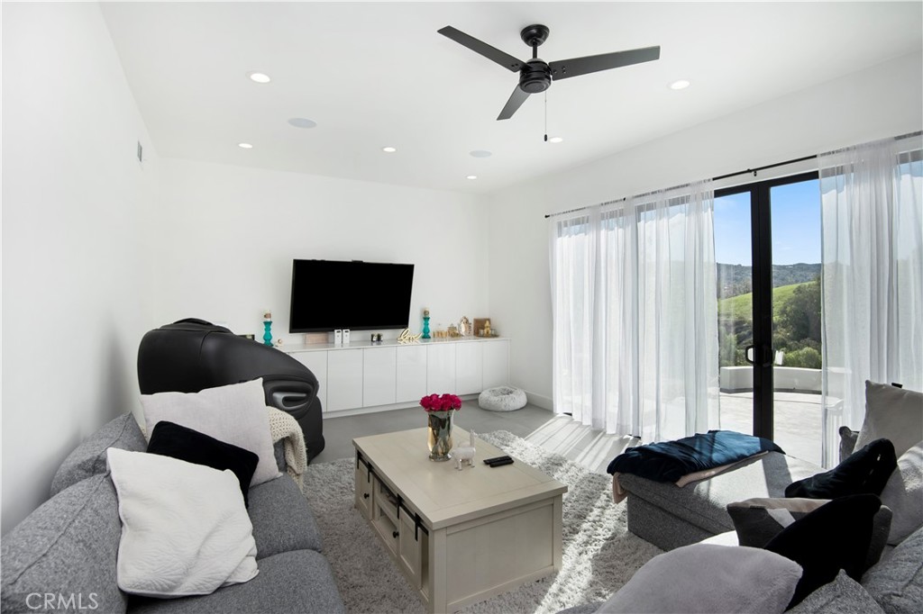 MLS #SR26060687 image #13