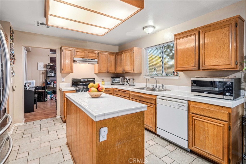 MLS #SR26060885 image #10