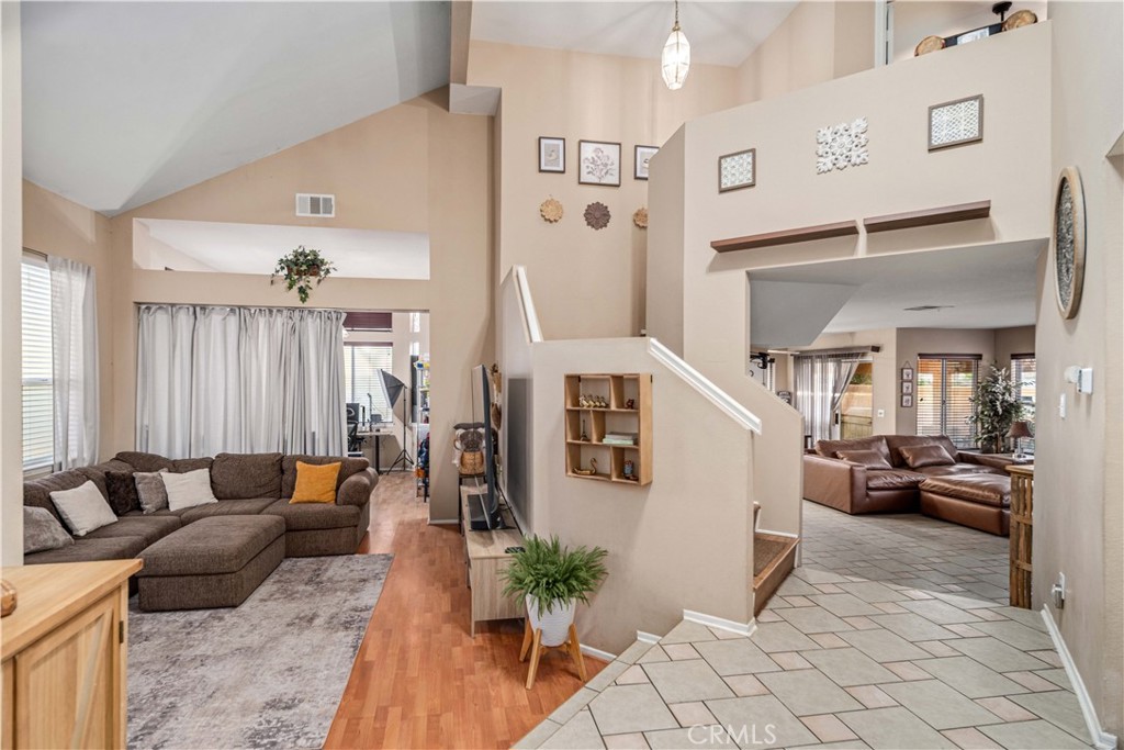 MLS #SR26060885 image #5