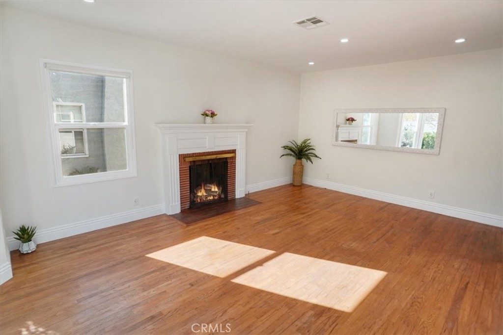 MLS #SR26063401 image #2