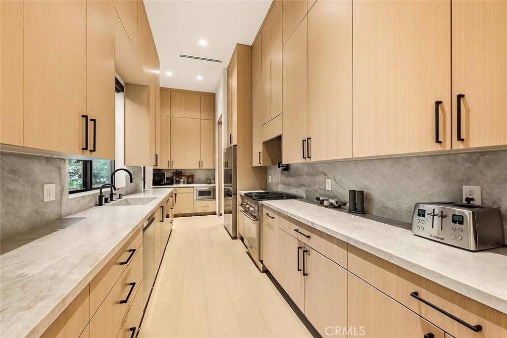 MLS #SR26064011 image #18